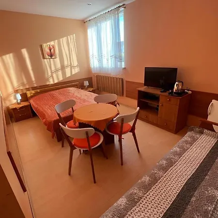 Δωμάτια σε οικογενειακή κατοικία Adania Bis Grzybowo (West Pomeranian)