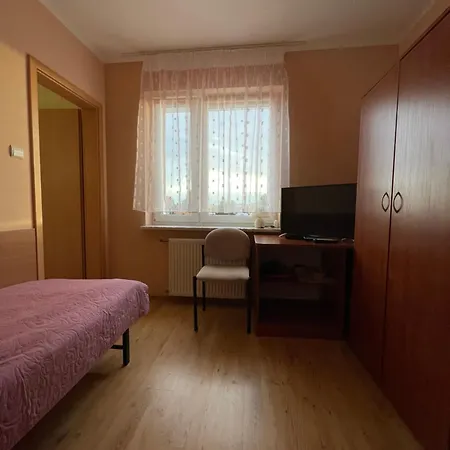 Adania Bis Δωμάτια σε οικογενειακή κατοικία Grzybowo (West Pomeranian)