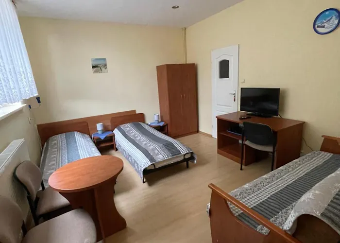 Privatunterkunft Adania Bis *